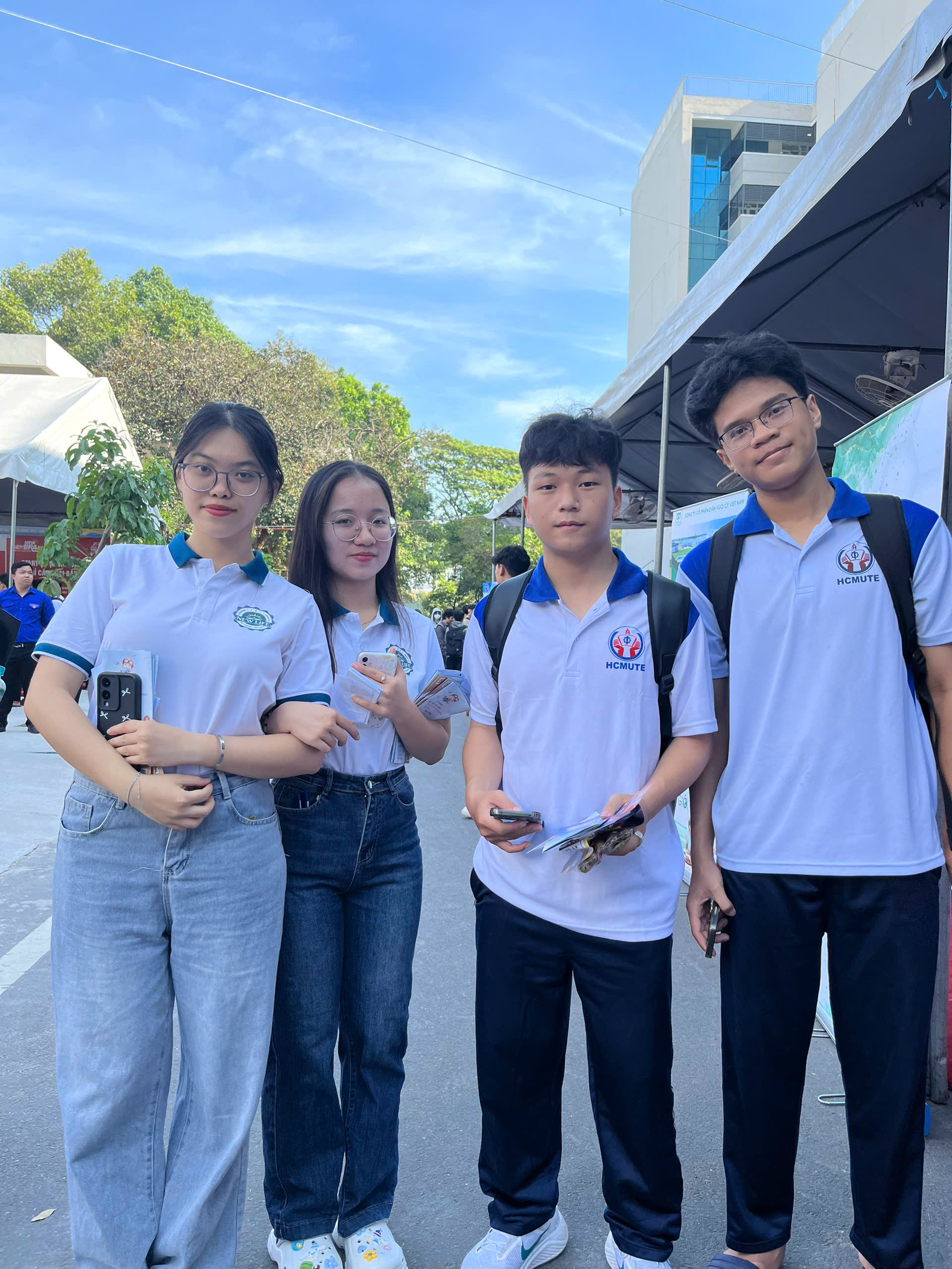 New Life Khuấy Đảo Ngày Hội Tiếp Sức Người Lao Động tại Đại Học Sư Phạm Kỹ Thuật TP.HCM!